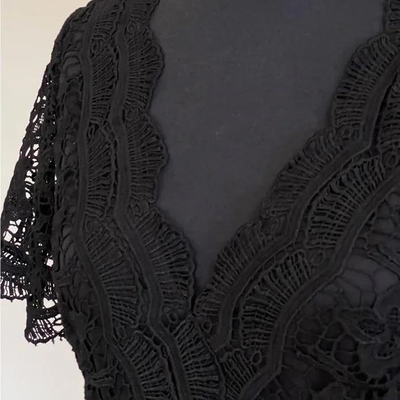 Lulus Black Scalloped Lace Top Short Dress Sz S Flowy Sheer Skirt Short Sleeves - Picture 9 of 15